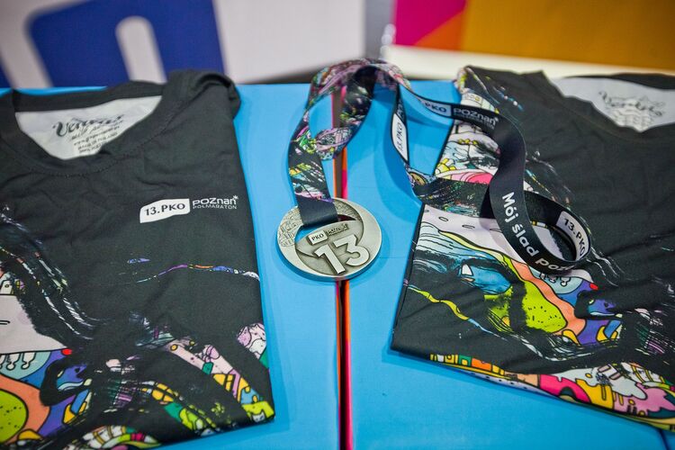 Koszulki i medal półmaratonu