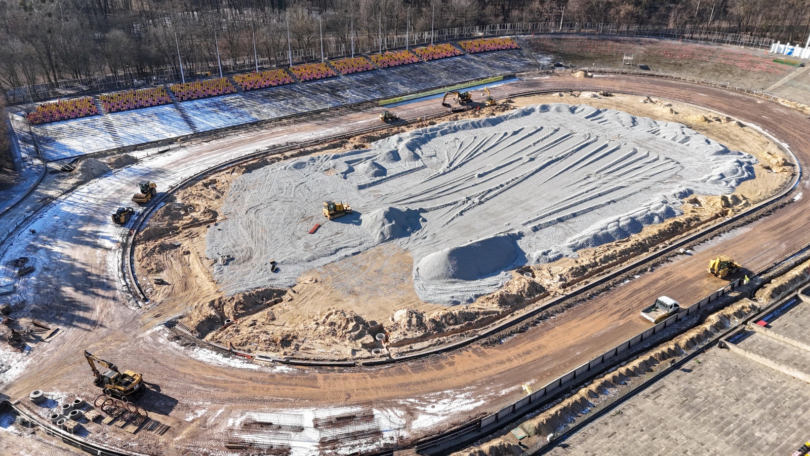 Plac budowy widziany z perspektywy lotu ptaka.