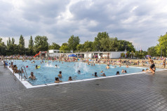Pływalnia w parku Kasprowicza