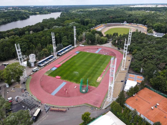 Stadion-Lekkoatletyczny-na-Golcinie-Fot-PIM-14