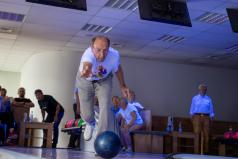 Seniorzy grajcy w bowling